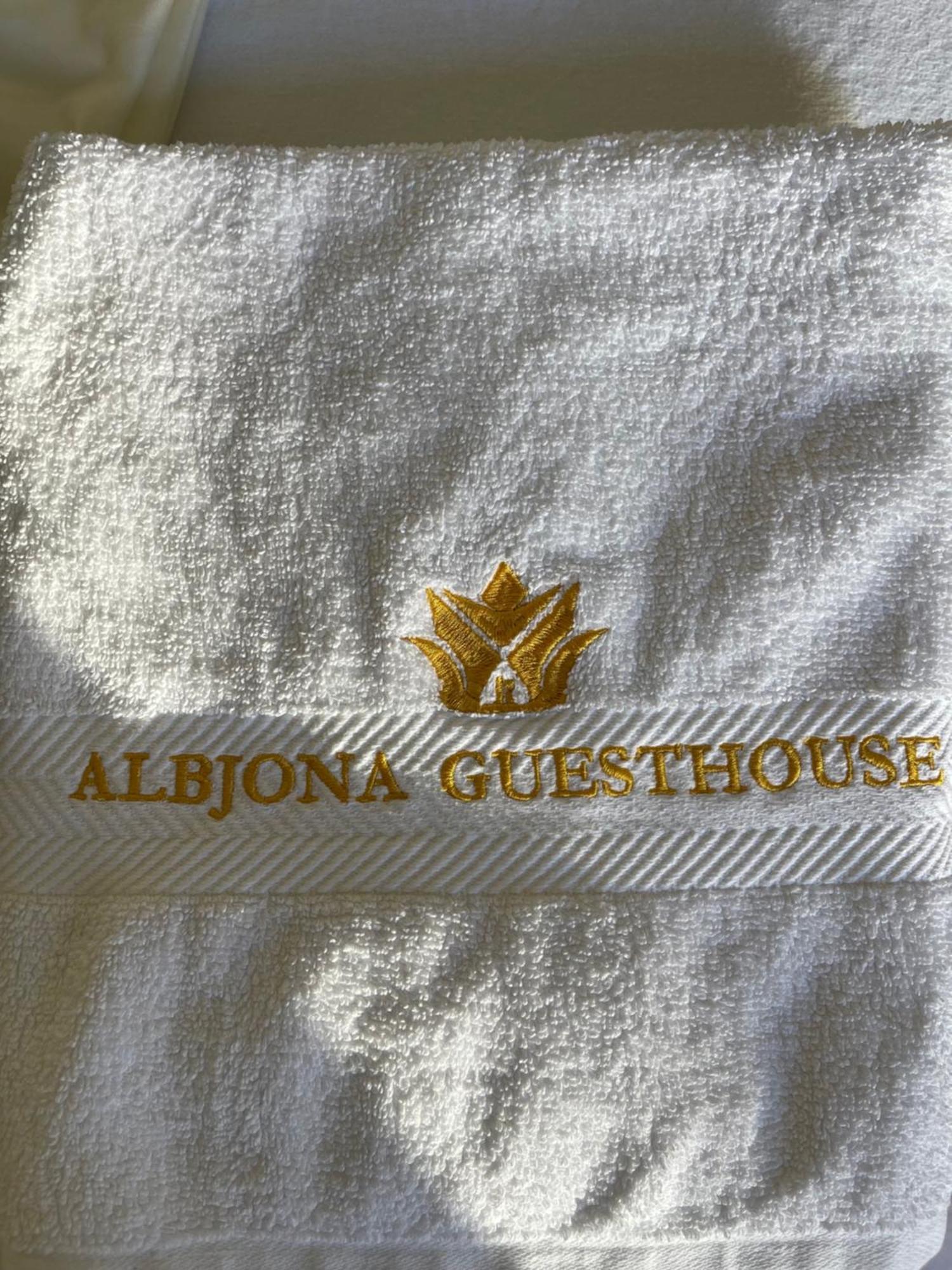 Albjona Guesthouse Tirana Zewnętrze zdjęcie