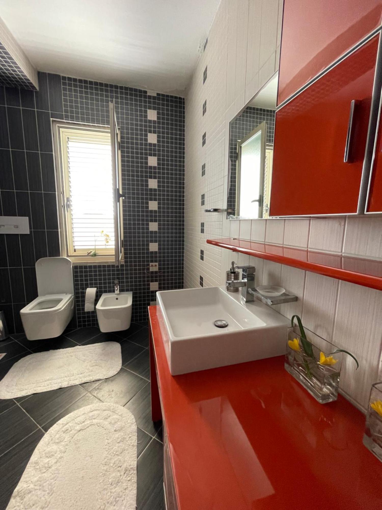 Albjona Guesthouse Tirana Zewnętrze zdjęcie