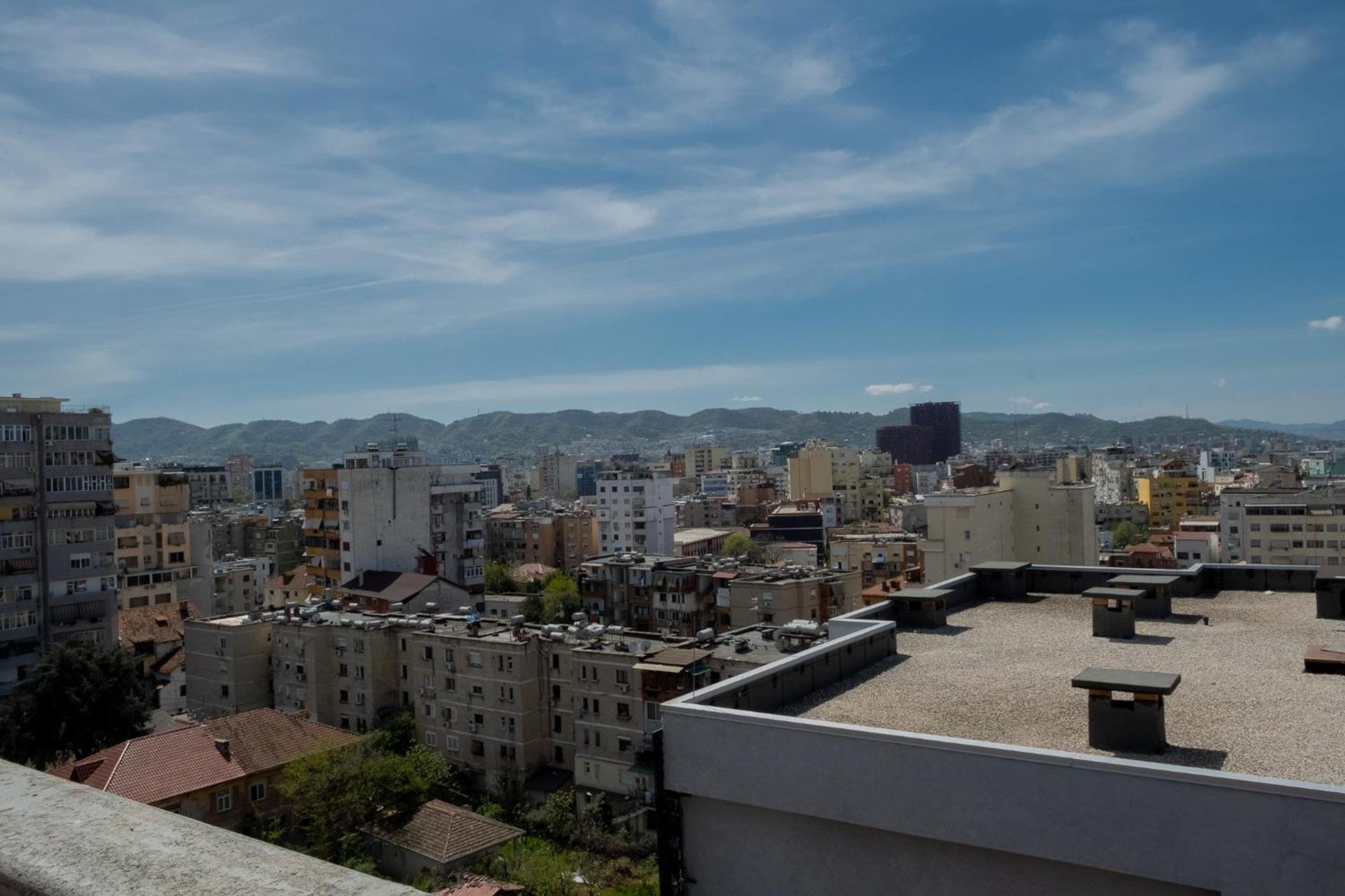Albjona Guesthouse Tirana Zewnętrze zdjęcie